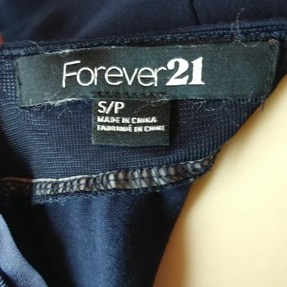 **Navy blue Forever 21** - Picture 6 of 6
